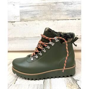 Bernardo Womens 7 Green Wiley Faux Leather Fur Chunky Platform Rain Boots NEW